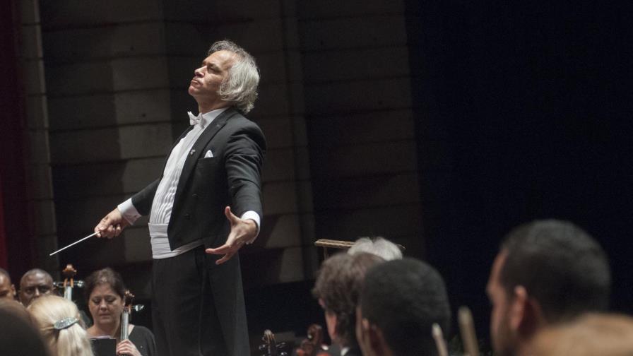 José Antonio Molina dirigió a George Michael