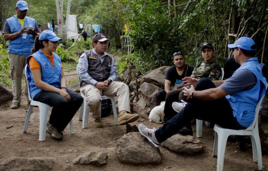 Guerrilleros de las FARC celebran su primer Año Nuevo en paz