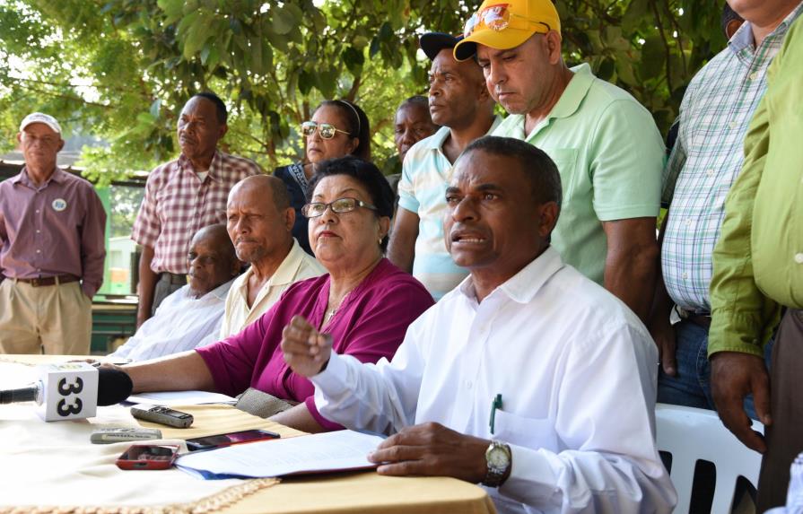 Comunitarios del Gran Santo Domingo piden el retiro de empresas que contaminan ríos Ozama e Isabela