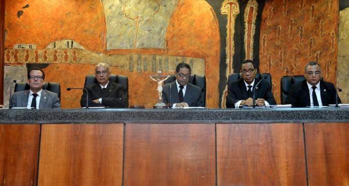 Poder Judicial celebra su día, tras año escándalos y esfuerzos por avanzar
