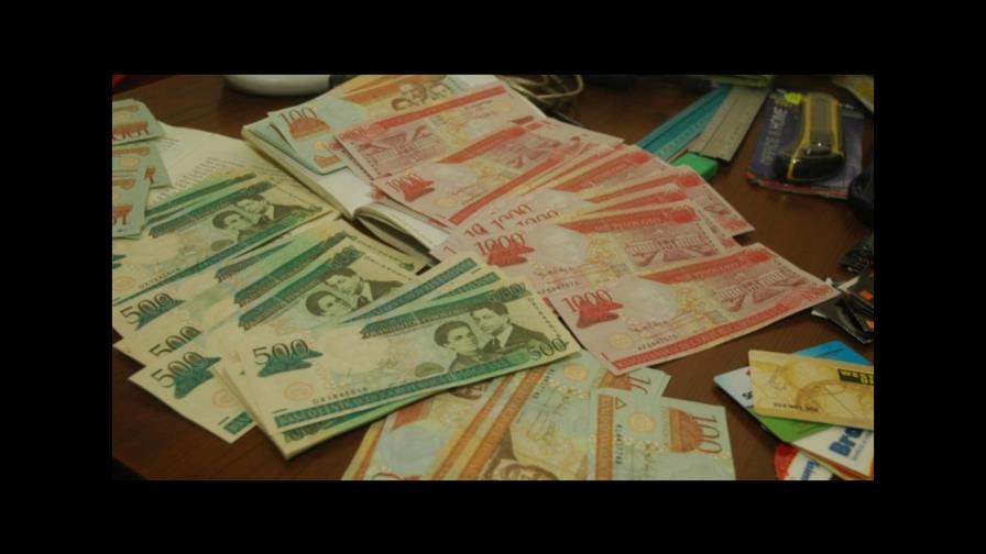 Ciudadanos deben ser realistas con sus metas financieras, recomienda experto 