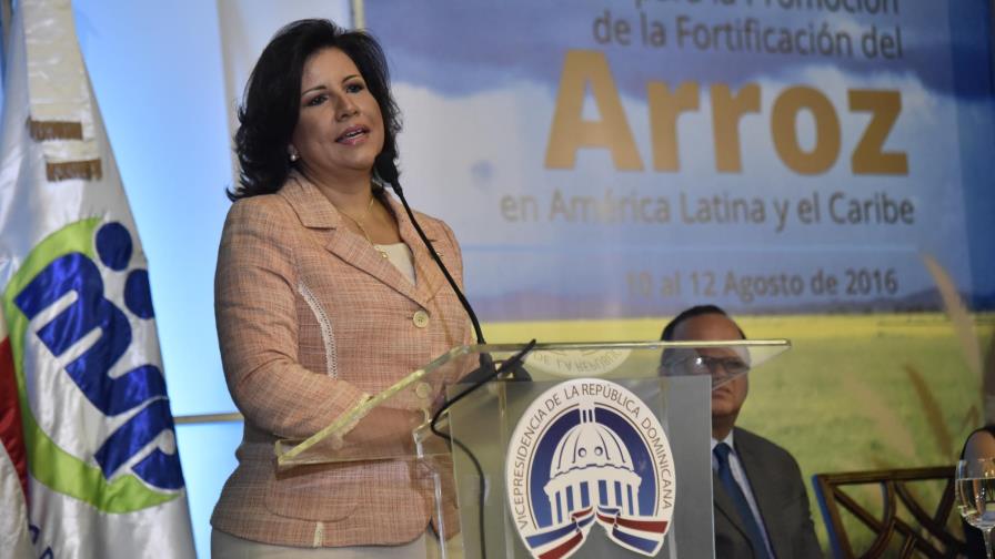 Margarita Cedeño informa que la cirugía de su padre “ha sido exitosa”