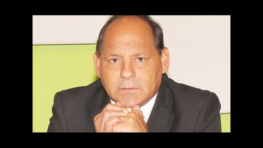 Falleció Roberto Cabañas, quien jugó con Pelé y Maradona