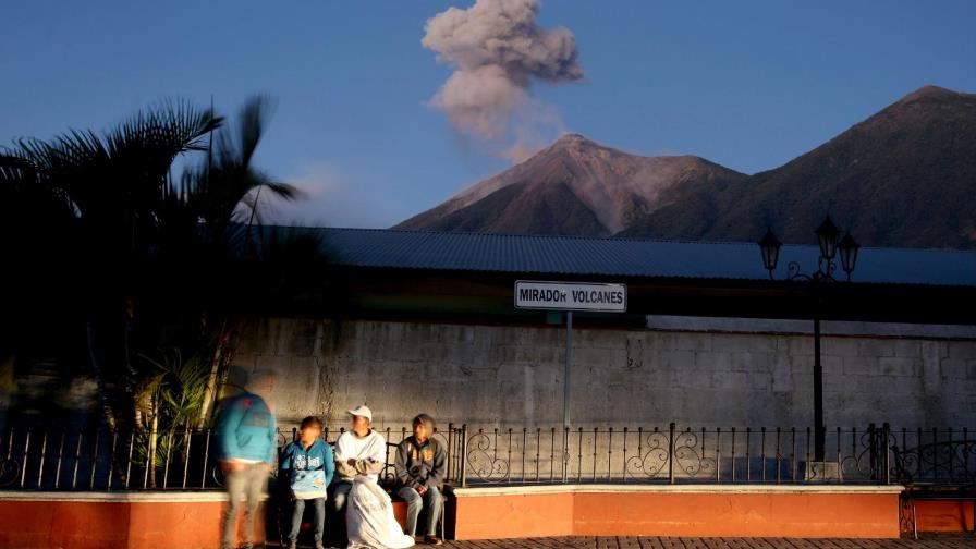 Suman cinco los excursionistas fallecidos en volcán Acatenango de Guatemala