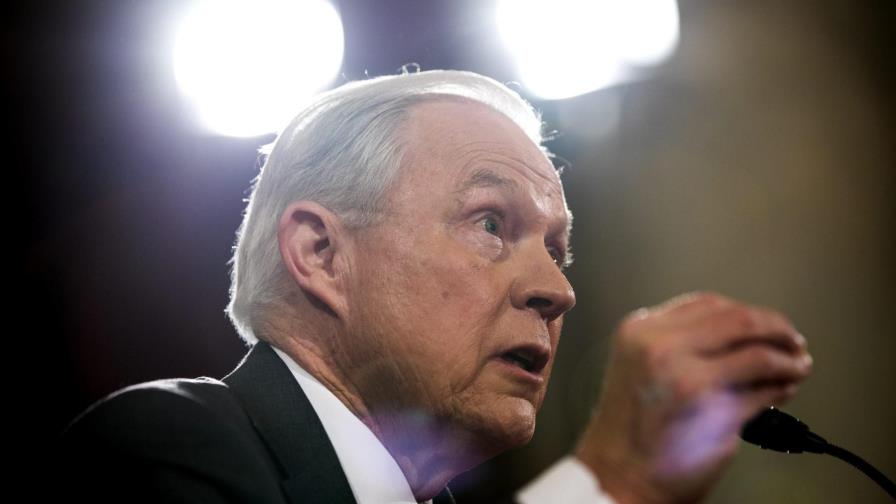 Candidato de Trump al departamento de Justicia se defiende de acusaciones de racismo