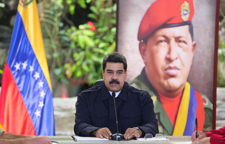 Maduro acusa a Parlamento de intento de “golpe de Estado”