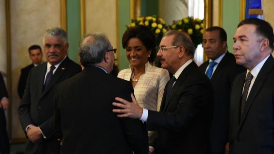 Presidente Medina recibe saludos de Año Nuevo Presidente Medina recibe saludos de Año Nuevo