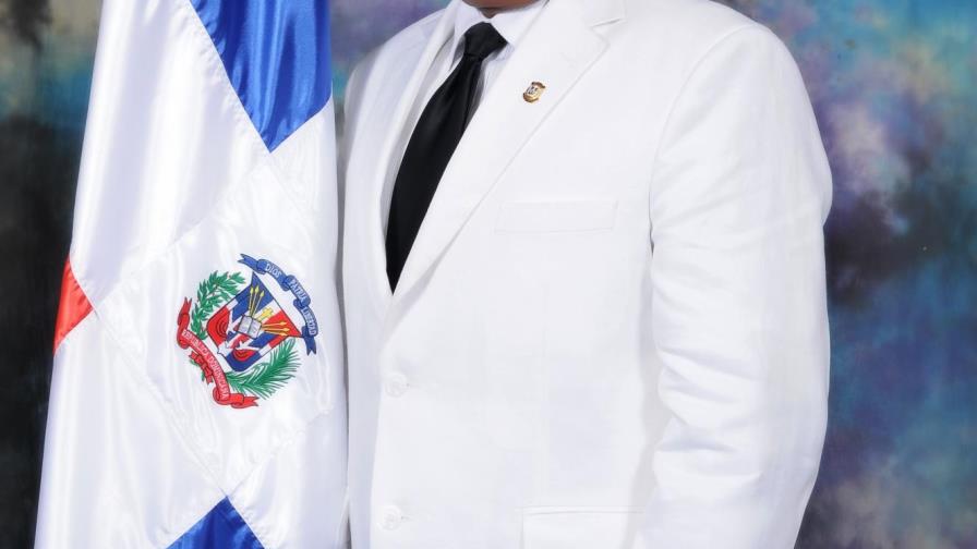 Senado acepta renuncia del secretario del bufete directivo