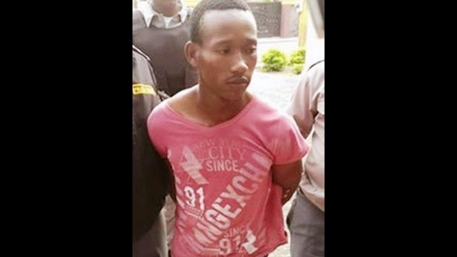 Condenan a un hombre a diez años de prisión por rociar “ácido del diablo” a tres mujeres Condenan a un hombre a diez años de prisión por rociar “ácido del diablo” a tres mujeres