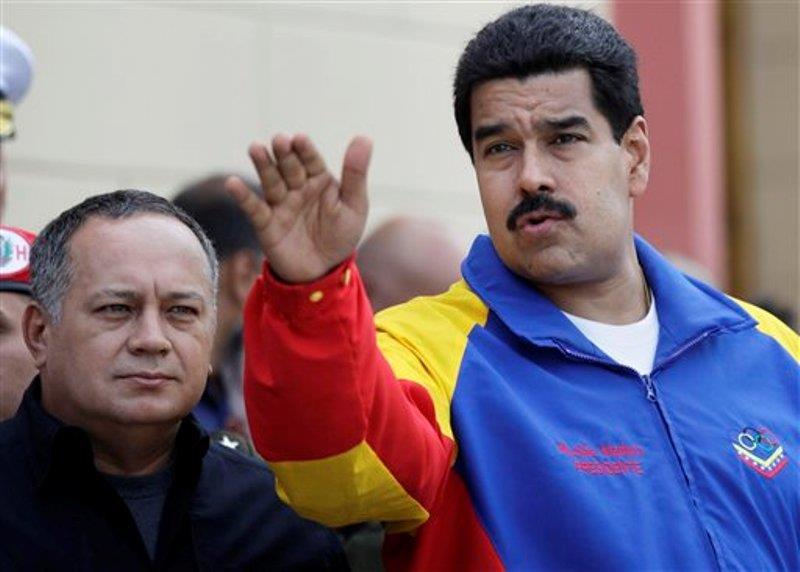 Supremo venezolano anula iniciativa opositora contra Maduro 