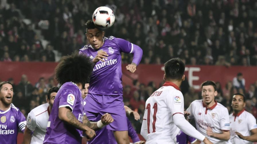 Real Madrid fija récord español con invicto de 40 partidos 