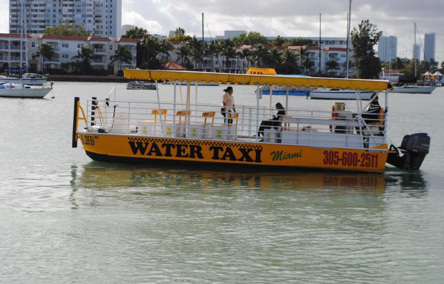 Miami Beach lanza un servicio de taxi acuático como medida alternativa
