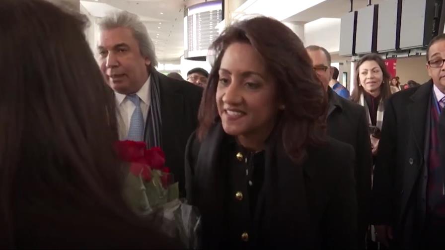 Primera Dama llega a New York para honrar a la virgen de la Altagracia