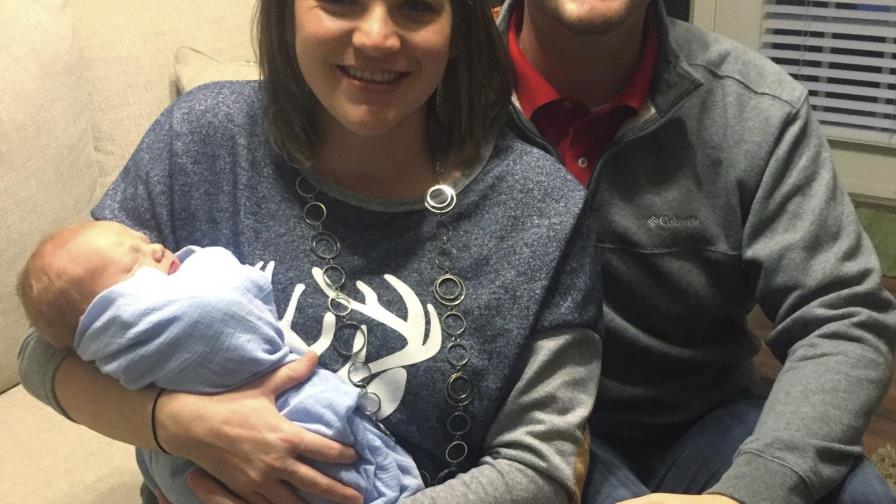 Probabilidad de 1 en 133 mil, pareja de esposos y el hijo de ambos cumplen años el mismo día Probabilidad de 1 en 133 mil, pareja de esposos y el hijo de ambos cumplen años el mismo día