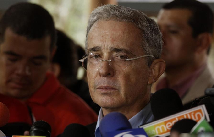 Expresidente Álvaro Uribe defiende su Gobierno frente a caso Odebrecht