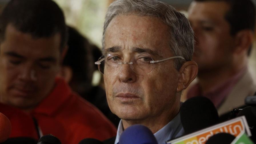  Expresidente Álvaro Uribe defiende su Gobierno frente a caso Odebrecht