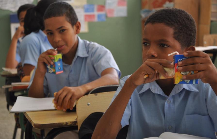Suplidores suspenden desayuno escolar en Cotuí 