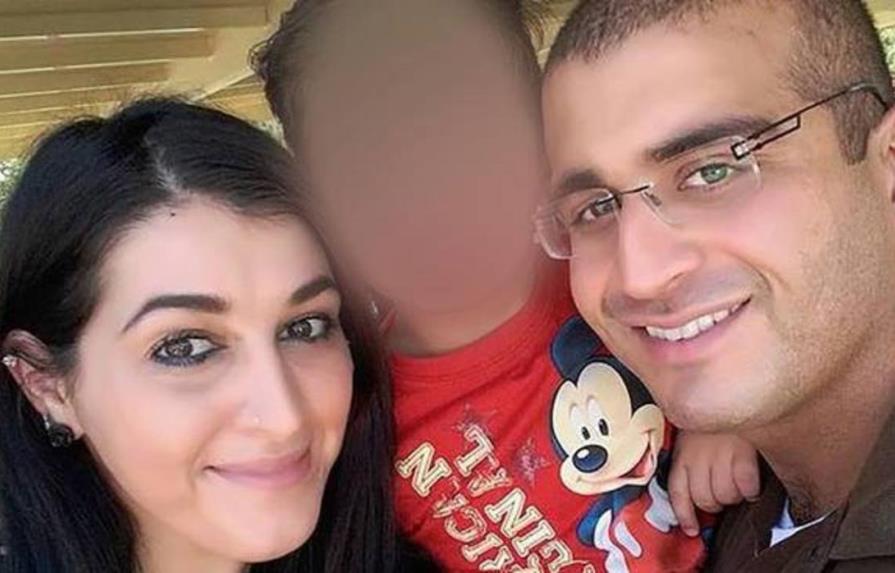 El FBI detiene en California a la esposa del atacante de Orlando