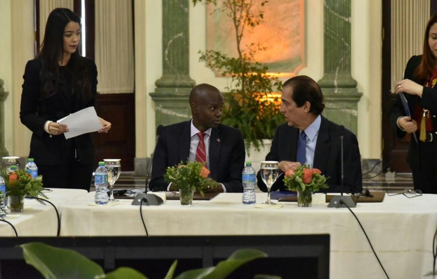 Presidente electo de Haití se reúne con funcionarios dominicanos en el Palacio Nacional