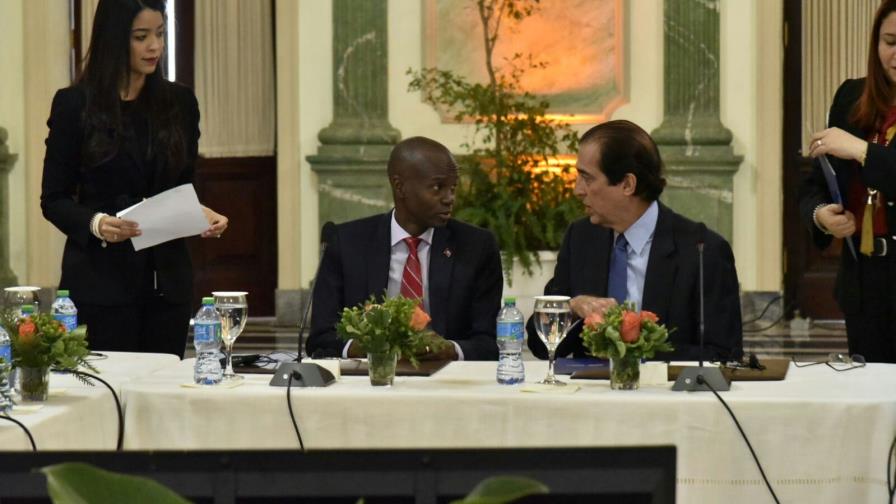 Presidente electo de Haití se reúne con funcionarios dominicanos en el Palacio Nacional