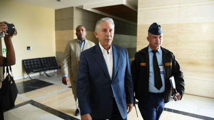 Freddy Pérez: “Gobierno del PRD utilizó el contrato que yo había hecho y fue rechazado”