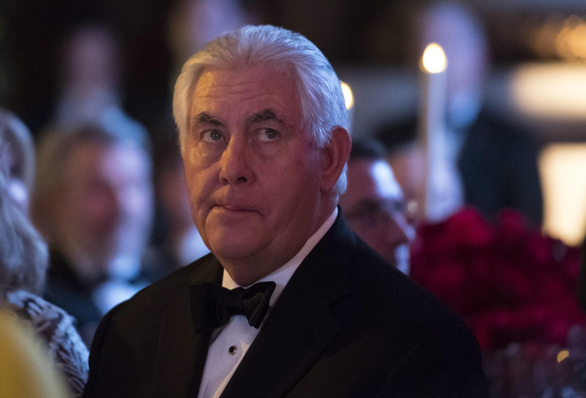 El secretario de Estado electo, Rex Tillerson, asiste a la Chairman's Global Dinner (Cena Global de Directores) en el Auditorio Andrew W. Mellon en Washington