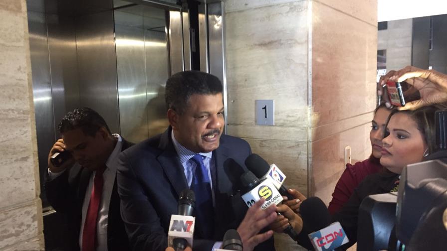 Marcelo Hofke retorna a la Procuraduría mientras interrogan a Díaz Rúa