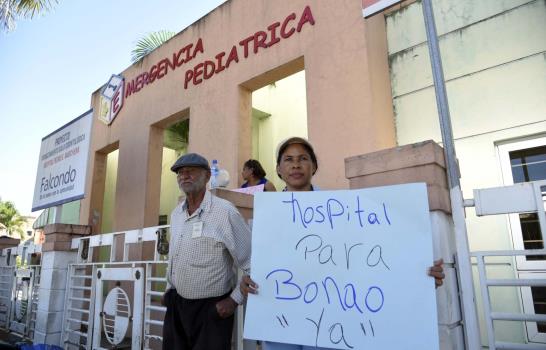 Realizan caminata para exigir construcción de hospital en Bonao