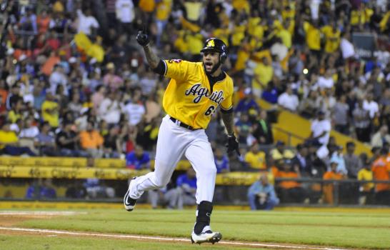 Jonrón de Vargas sella triunfo de las Águilas; ponen la serie 2-1, final béisbol dominicano