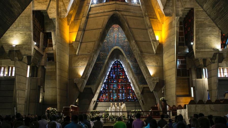 La iglesia católica se cierra contra el aborto