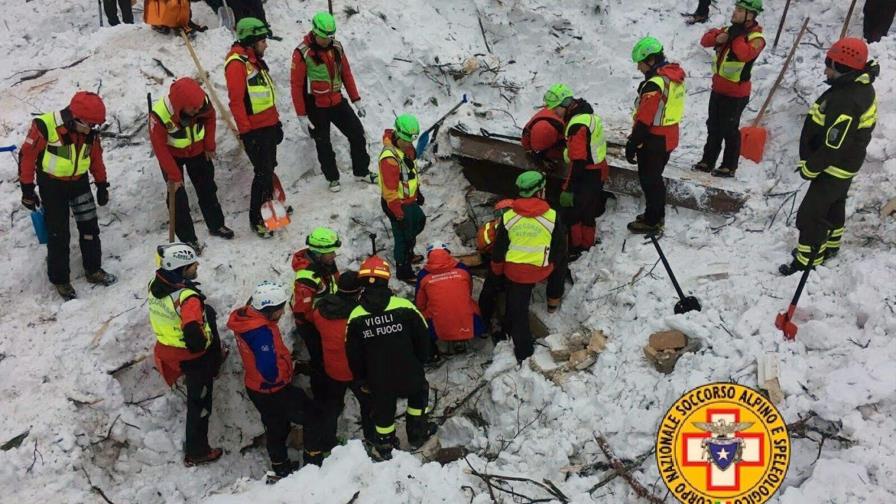 Sepultados por alud en hotel de Italia fueron “retenidas contra su voluntad”, según familiar