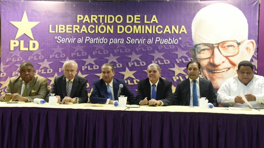 Termina reunión del PLD sin acuerdo sobre la Liga Municipal Termina reunión del PLD sin acuerdo sobre la Liga Municipal