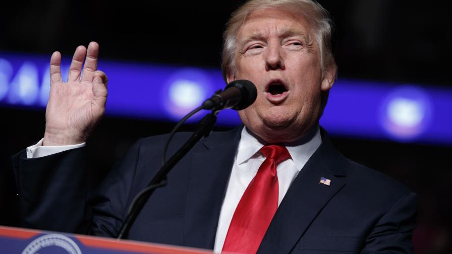 Trump reducirá regulaciones medioambientales e impuestos para atraer industrias