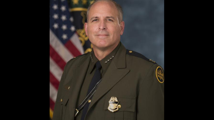 Jefe de Patrulla Fronteriza de EE.UU. renuncia luego de recibir pedido de destitución