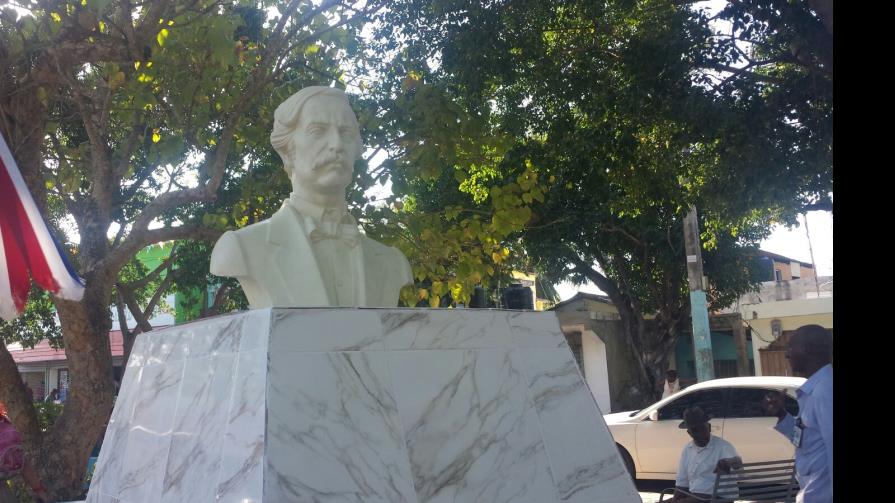 Homenaje a Juan Pablo Duarte en Boca Chica