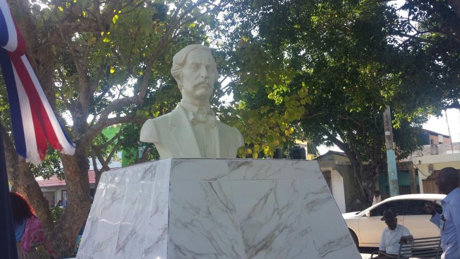 Homenaje a Juan Pablo Duarte en Boca Chica