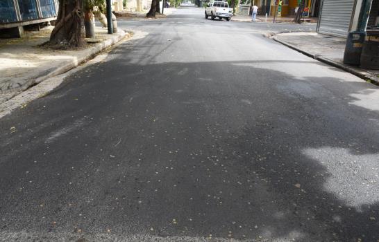 Obras Públicas corrige varios problemas en vías de la capital
