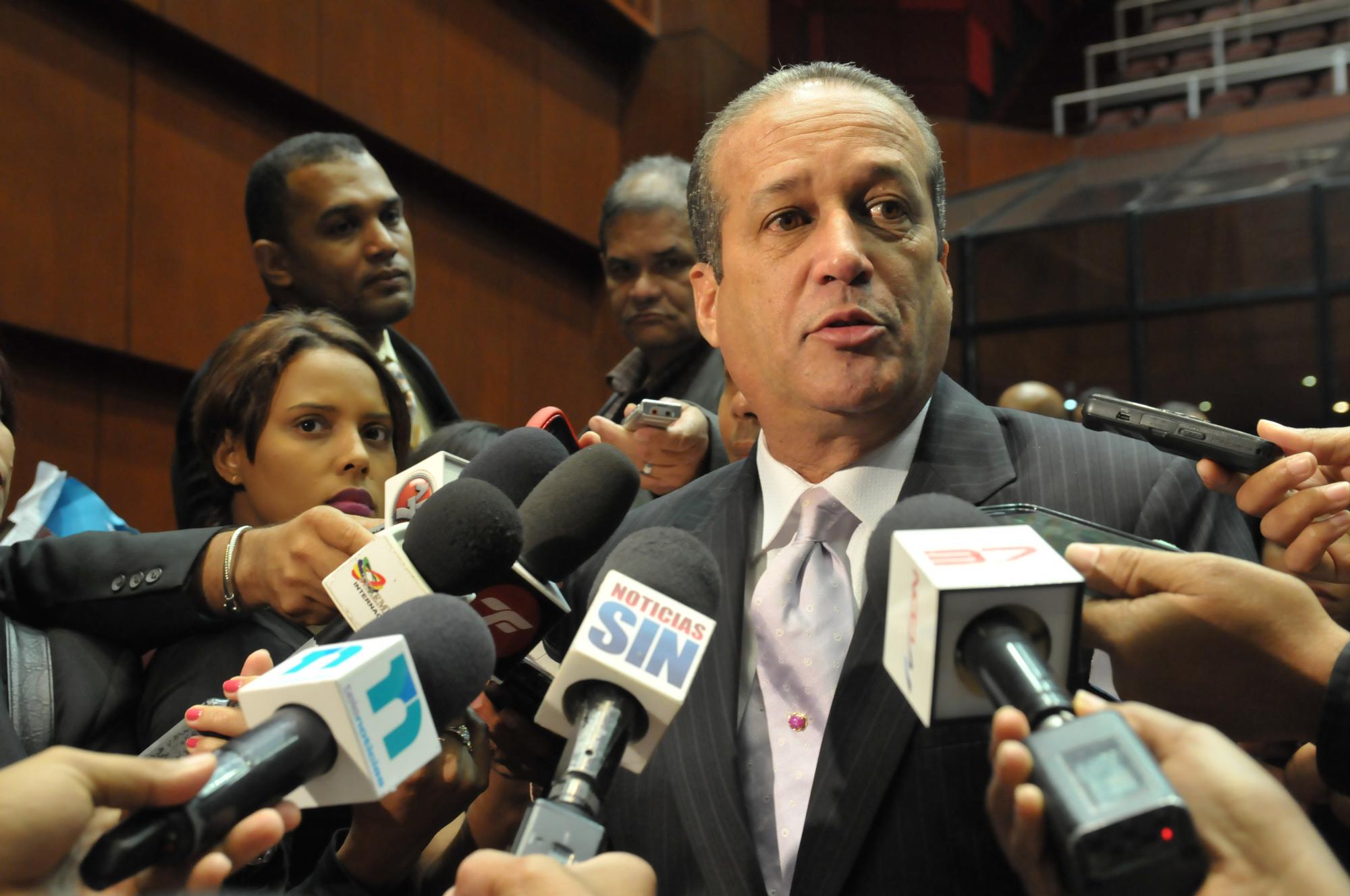 Reinaldo Pared Pérez, presidente del Senado.