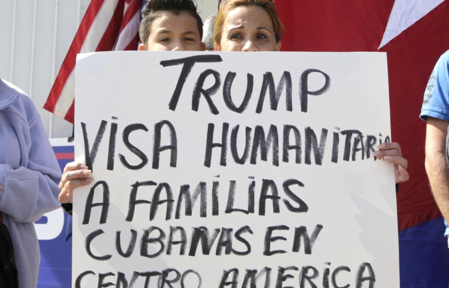 Cubanos varados en México ruegan a Trump ingresar a EE.UU. 
