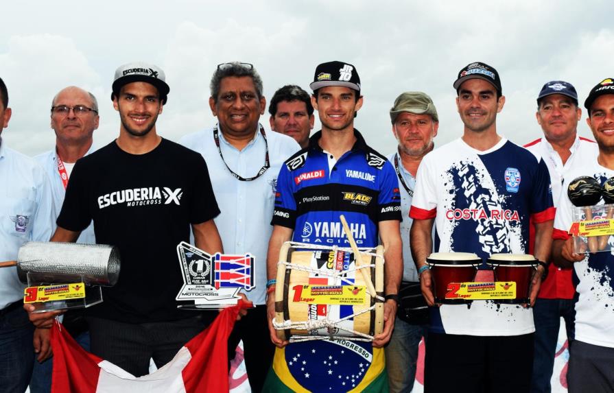 Campeones latinos estarán en final motocross de invierno
