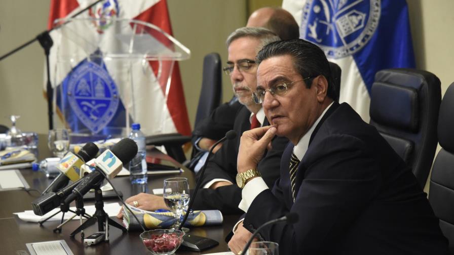 Profesores UASD piden comisión para que investigue gastos nómina