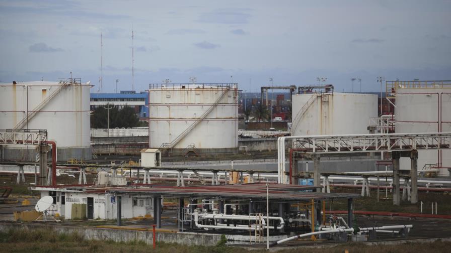 Precios petroleros cierran en alza ante la creciente tensión entre EE.UU. e Irán