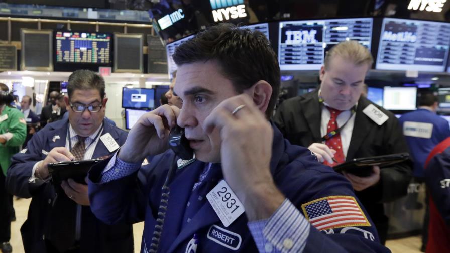 BCE dice que lo último que se necesita es relajar regulaciones financieras