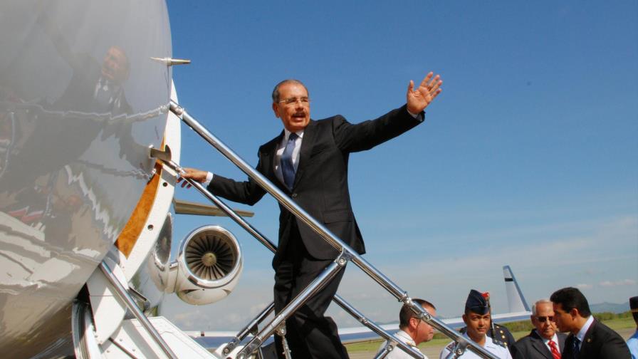 Medina va este martes a la toma de posesión de Jovenel Moïse en Haití