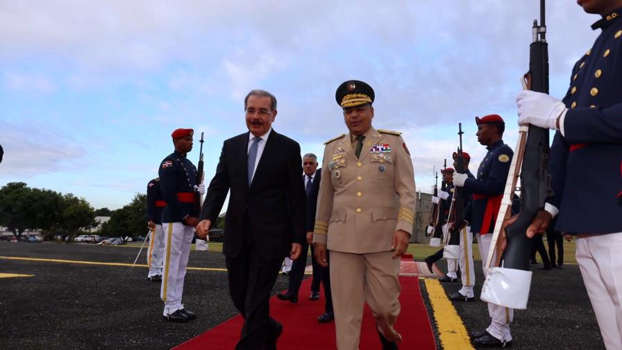 Danilo Medina partió a la toma de mando de Jovenel Moise, en Haití
