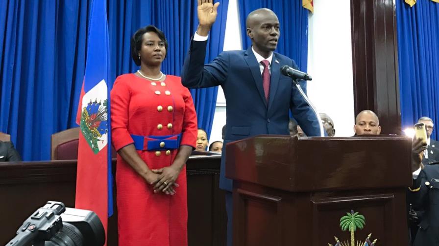 Jovenel Moise asume la presidencia en Haití