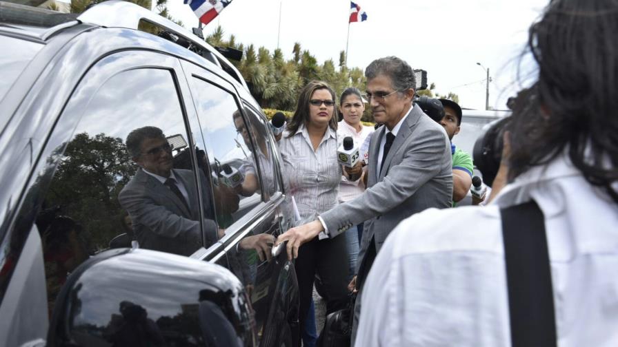 Procuraduría hace receso en interrogatorio al abogado Pittaluga 