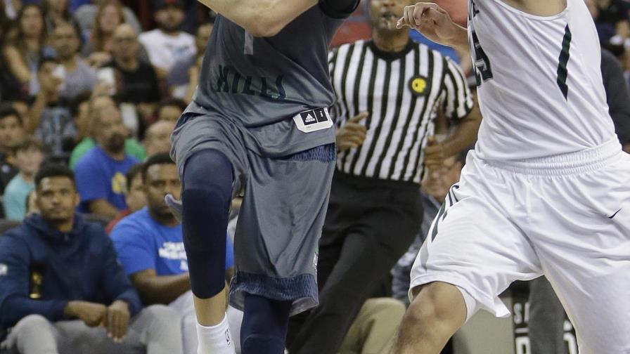 Un chico anota 92 puntos en básquet colegial