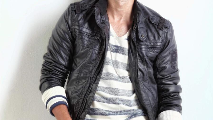 Tony Dize se pone más romántico