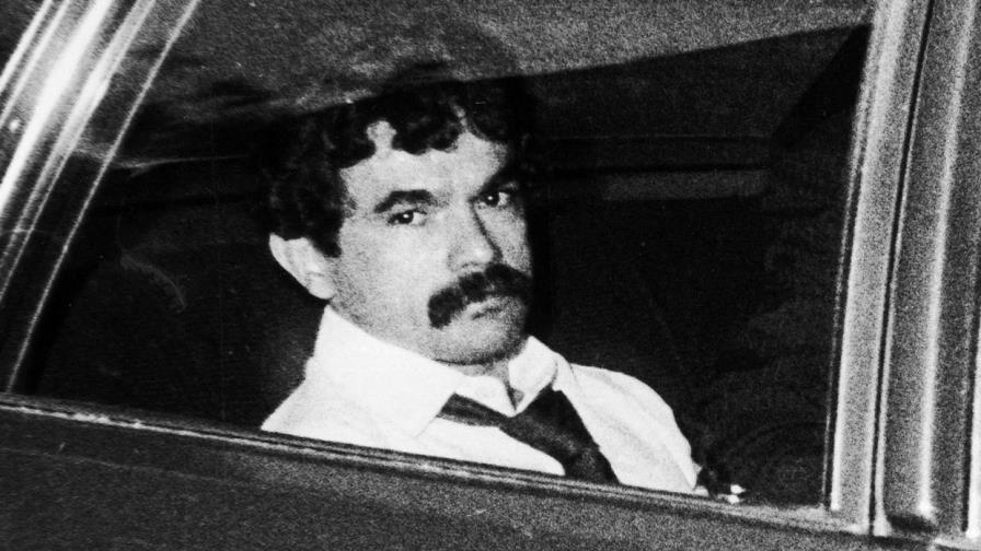 Llega a Puerto Rico el independentista Oscar López